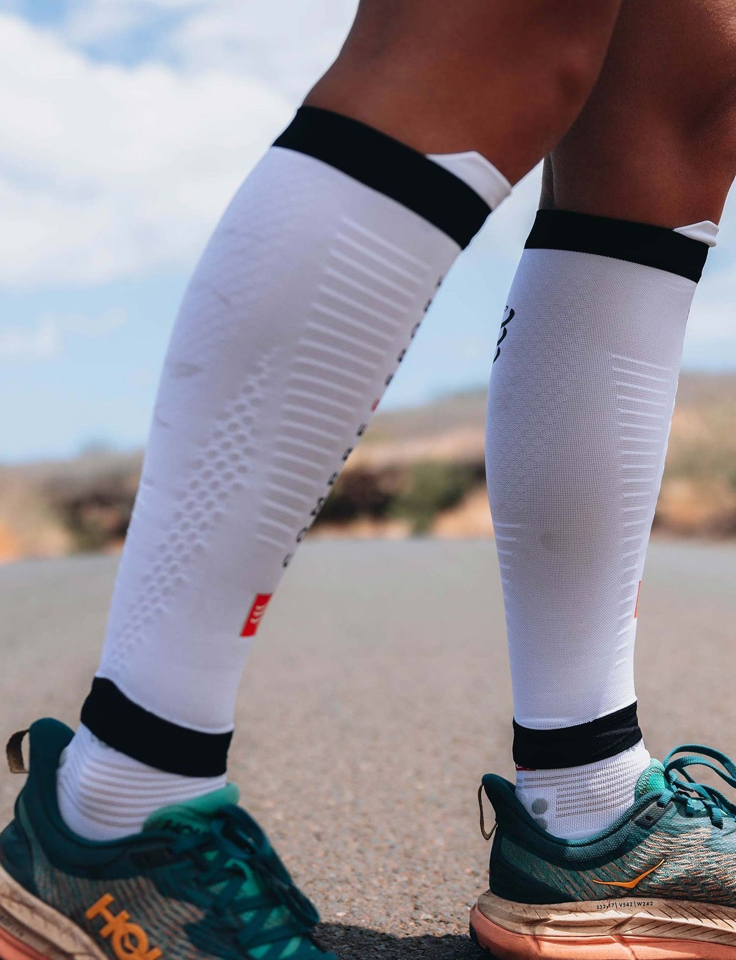 Compressport R2 3.0 Compression Calf Sleeves - White