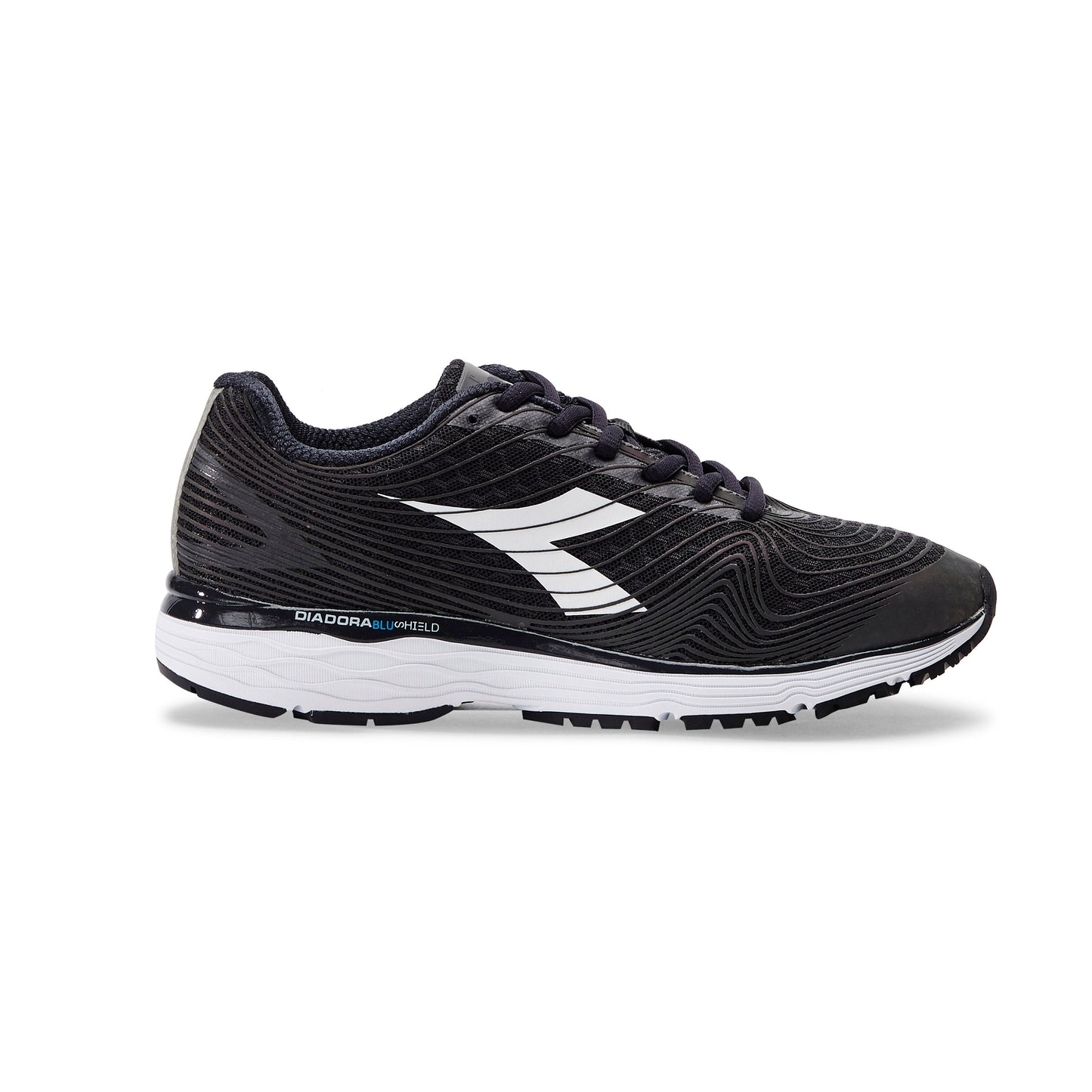 Diadora Mythos Blushield Fly Hip — Black - Black - White — Size D — Width 8 — Front View