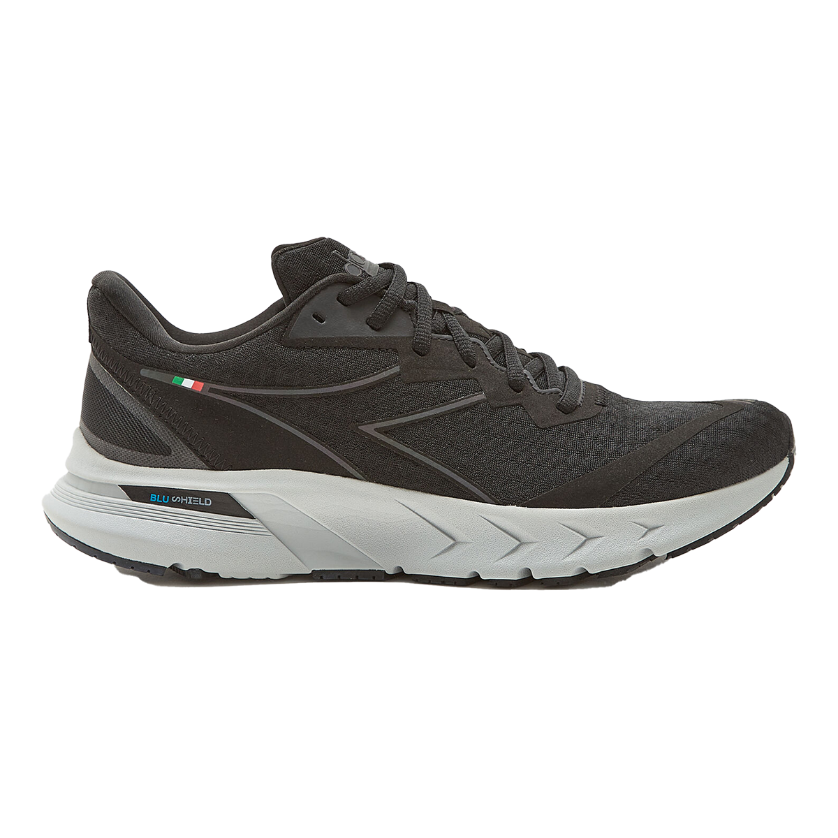 Diadora Mythos Blushield Volo 2 HIP — Black - Black — Size D — Width 10 — Top View