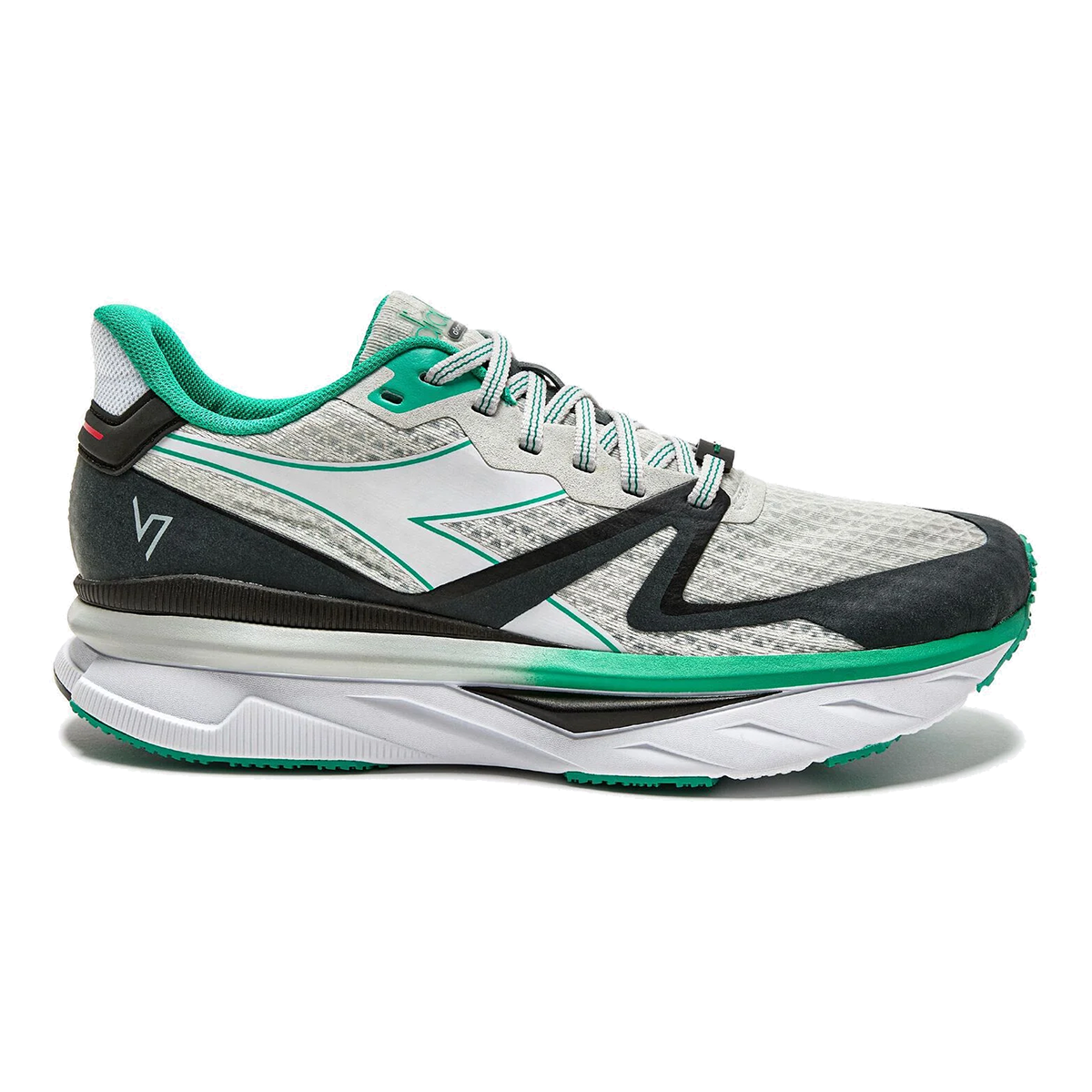 Diadora Atomo V7000 — White - Green Fluo - Black — Size D — Width 10 — Top View