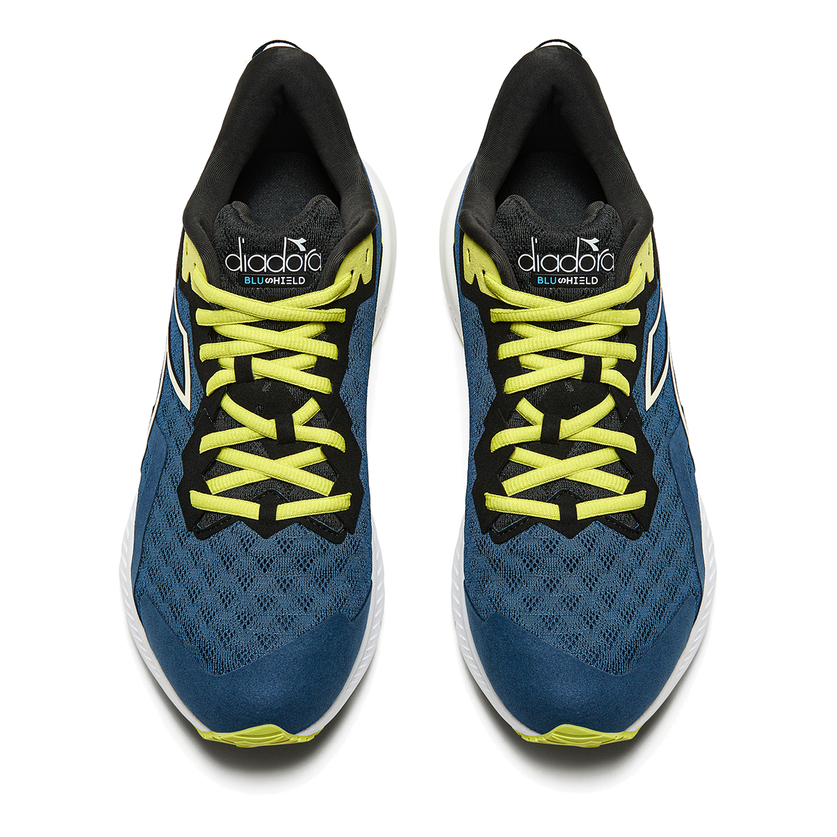 Diadora Mythos Blushield Volo 3 — Green Fluo - White - Black — Size D — Width 10 — Side View
