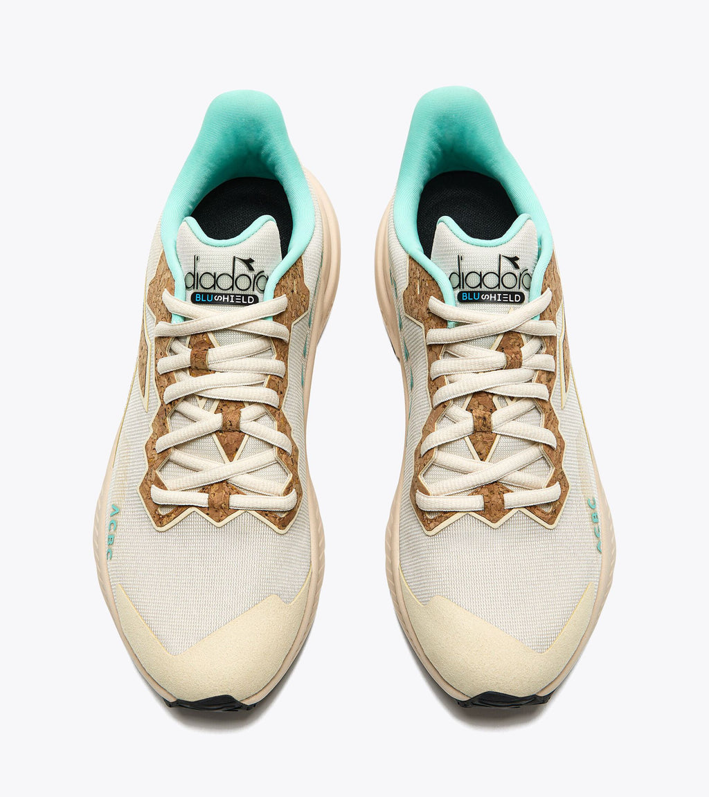 Diadora Mythos Blushield Volo 3 ACBC — Dusty Aqua Green — Size B — Width 10 — Detail View