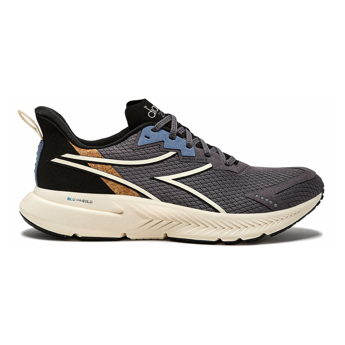 Diadora Mythos Blushield Volo 4 W 2030 — White - Black - Cayenne — Size D — Width 8.5 — Front View