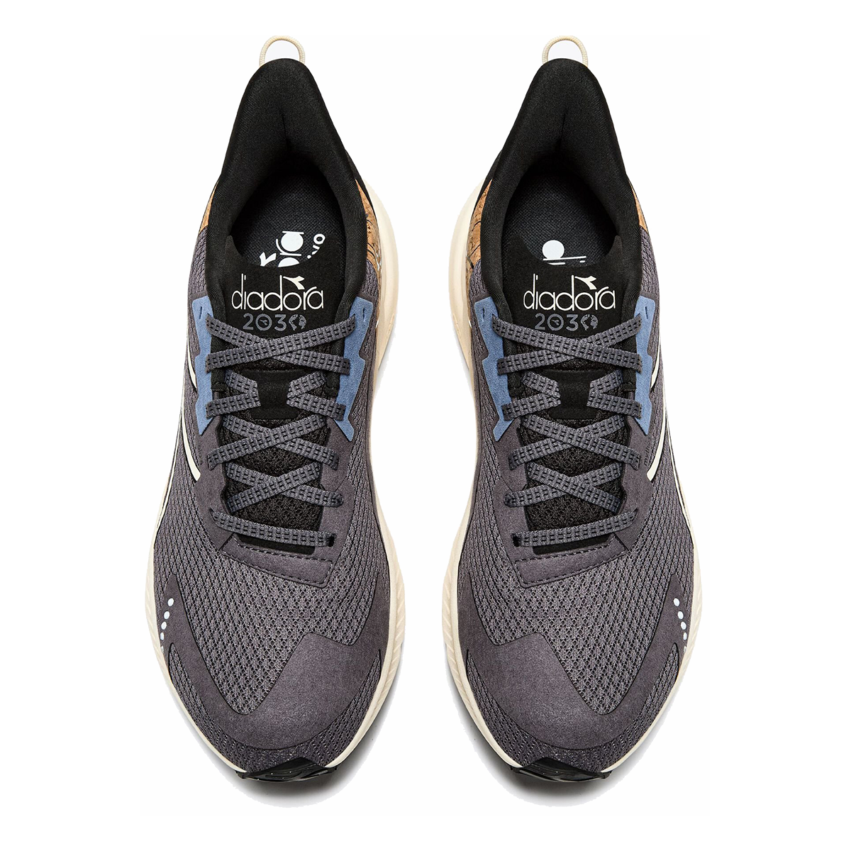 Diadora Mythos Blushield Volo 4 W 2030 — White - Black - Cayenne — Size D — Width 8.5 — Side View