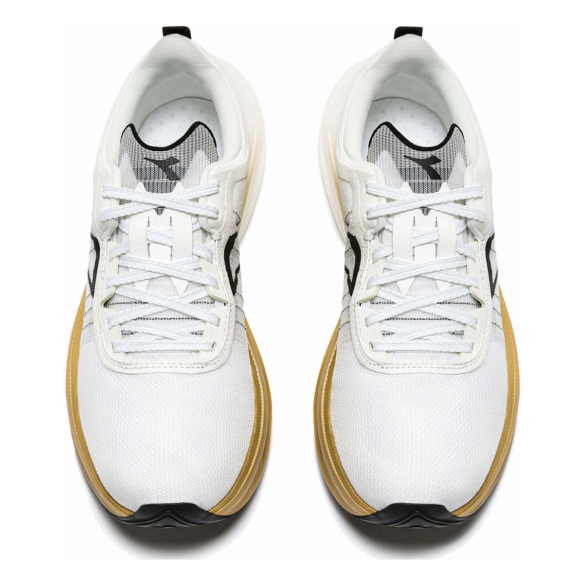 Diadora Gara Carbon — White - Black - Kumquat — Size D — Width 5.5 M / 7 W — Detail View