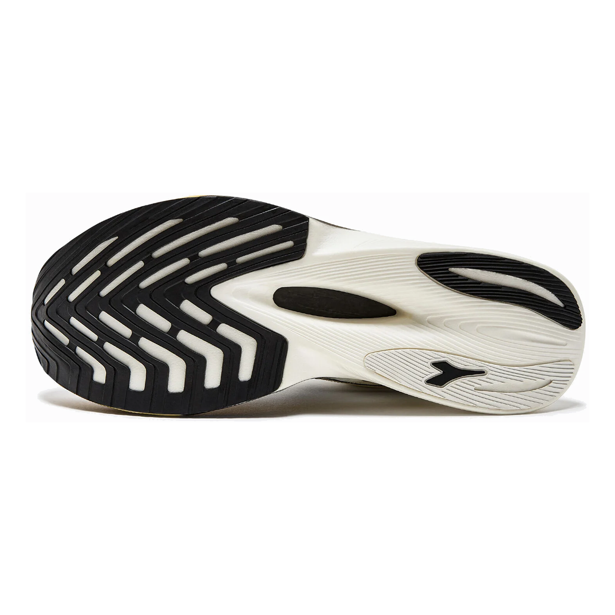 Diadora Gara Carbon — White - Black - Kumquat — Size D — Width 5.5 M / 7 W — Lifestyle View
