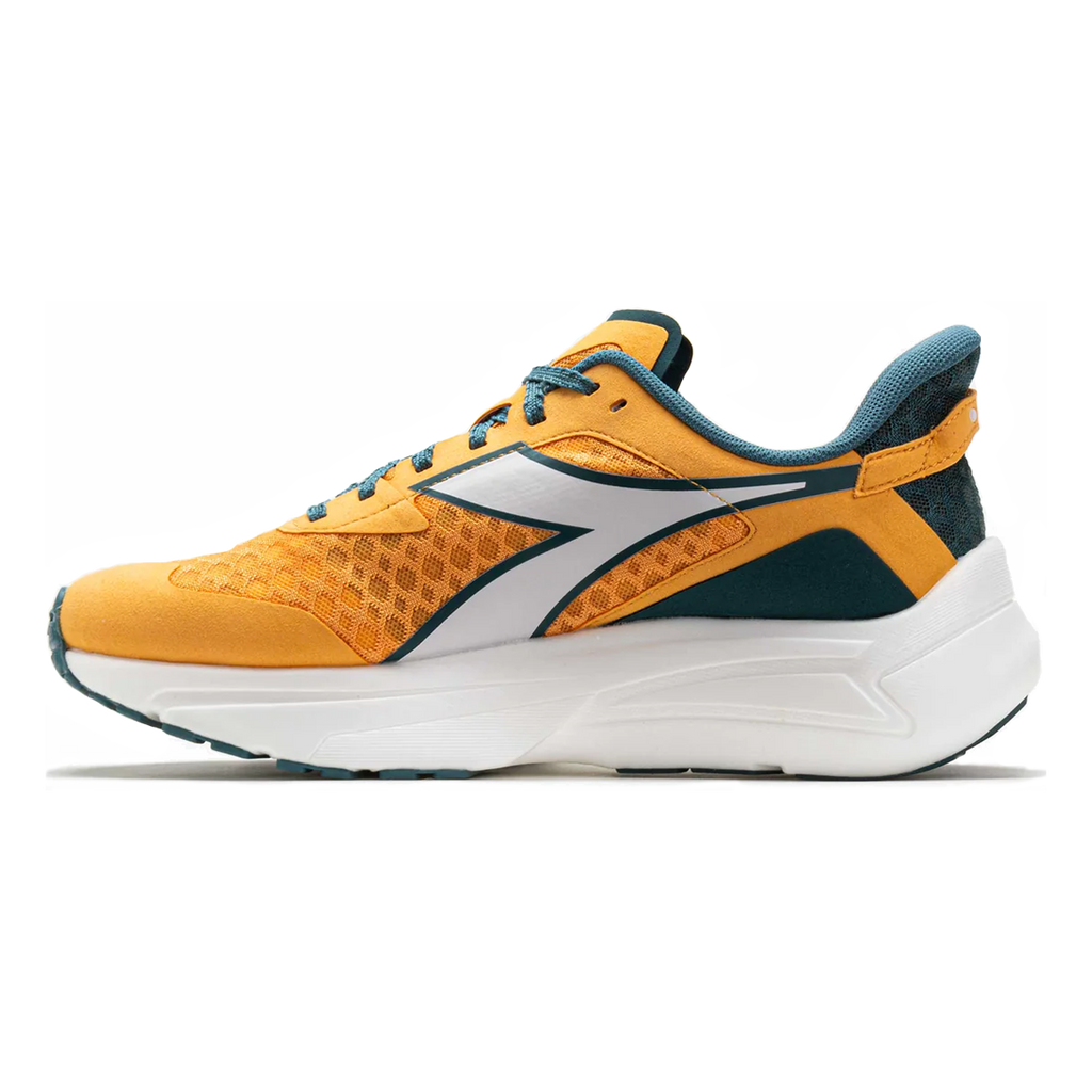 Diadora Frequenza — Kumquat - Meditterranea — Size D — Width 8.5 — Detail View