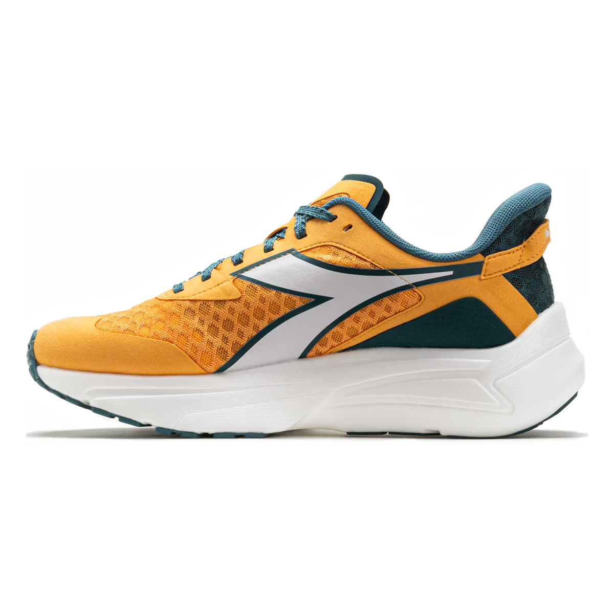Diadora Frequenza — Kumquat - Meditterranea — Size D — Width 8.5 — Detail View