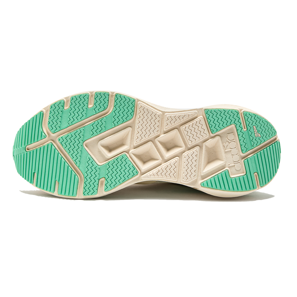 Diadora Cellula — Black - Whisper White — Size B — Width 6 — Top View