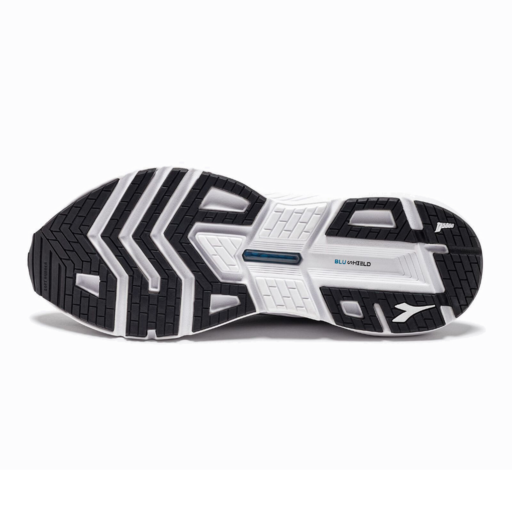 Diadora Mythos Blushield Volo 4 HIP — Black - White — Size B — Width 10 — Back View