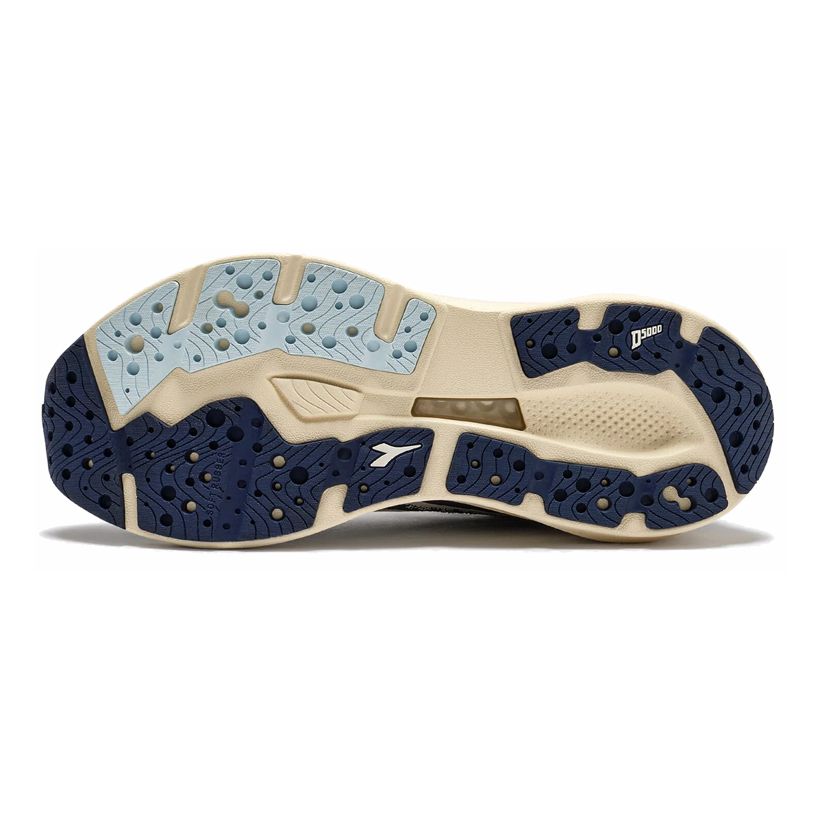 Diadora Mythos Blushield Vigore V — White - Cabbage — Size B — Width 10 — Lifestyle View
