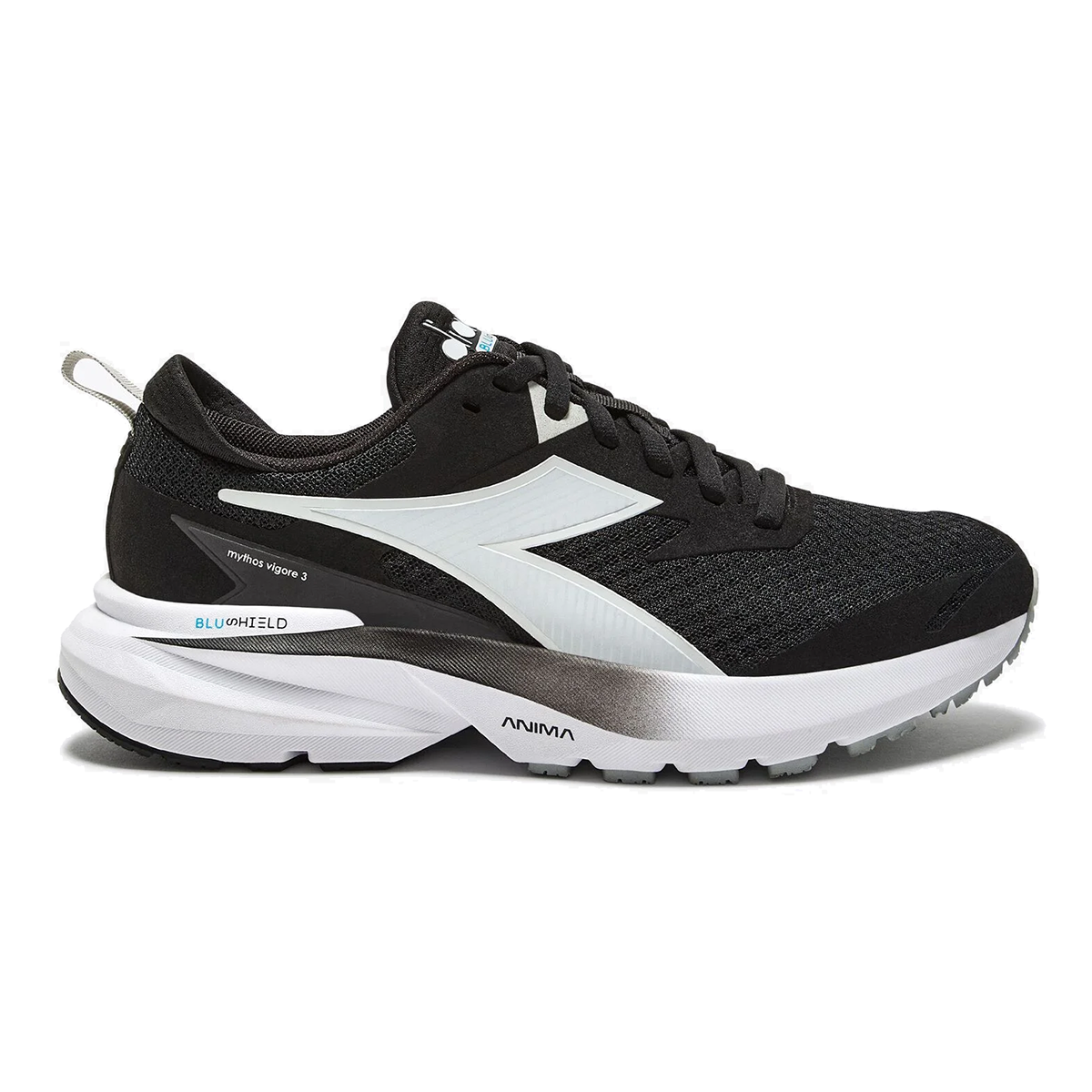 Diadora Mythos Blushield Vigore 3 — Black - White — Size 2E — Width 7.5 — Front View