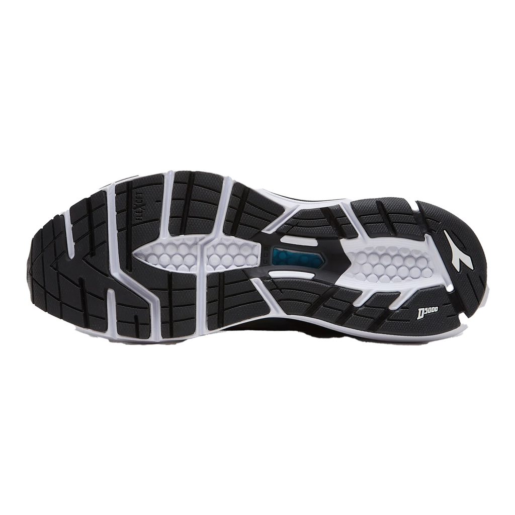 Diadora Mythos Blushield 7 Vortice HIP — Black - Silver — Size D — Width 8 — Lifestyle View