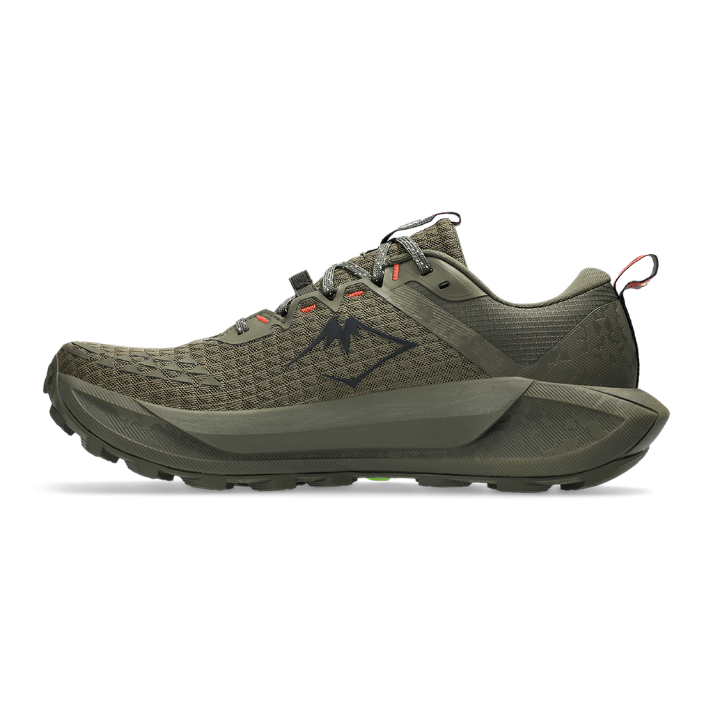 Asics Gel Trabuco 13 — Black - Cream — Size D — Width 10.5 — Lifestyle View