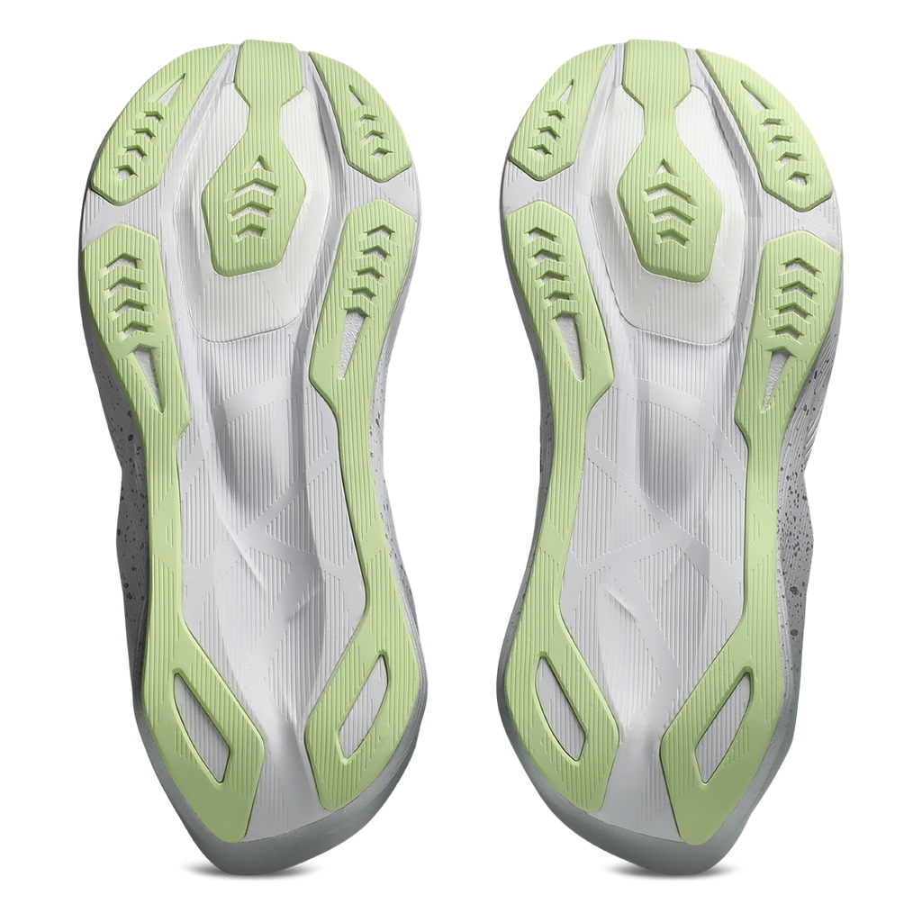 Asics Novablast 6 Platinum — Platinum - Glow Green — Size D — Width 6 — Top View