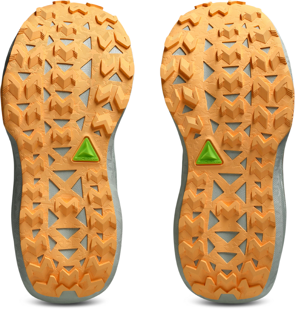 Asics Trabuco Max 4 — Cream - Dusty Steppe — Size B — Width 8.5 — Top View