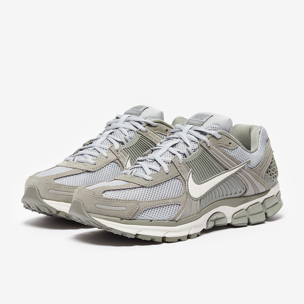 Nike Sportswear Zoom Vomero 5