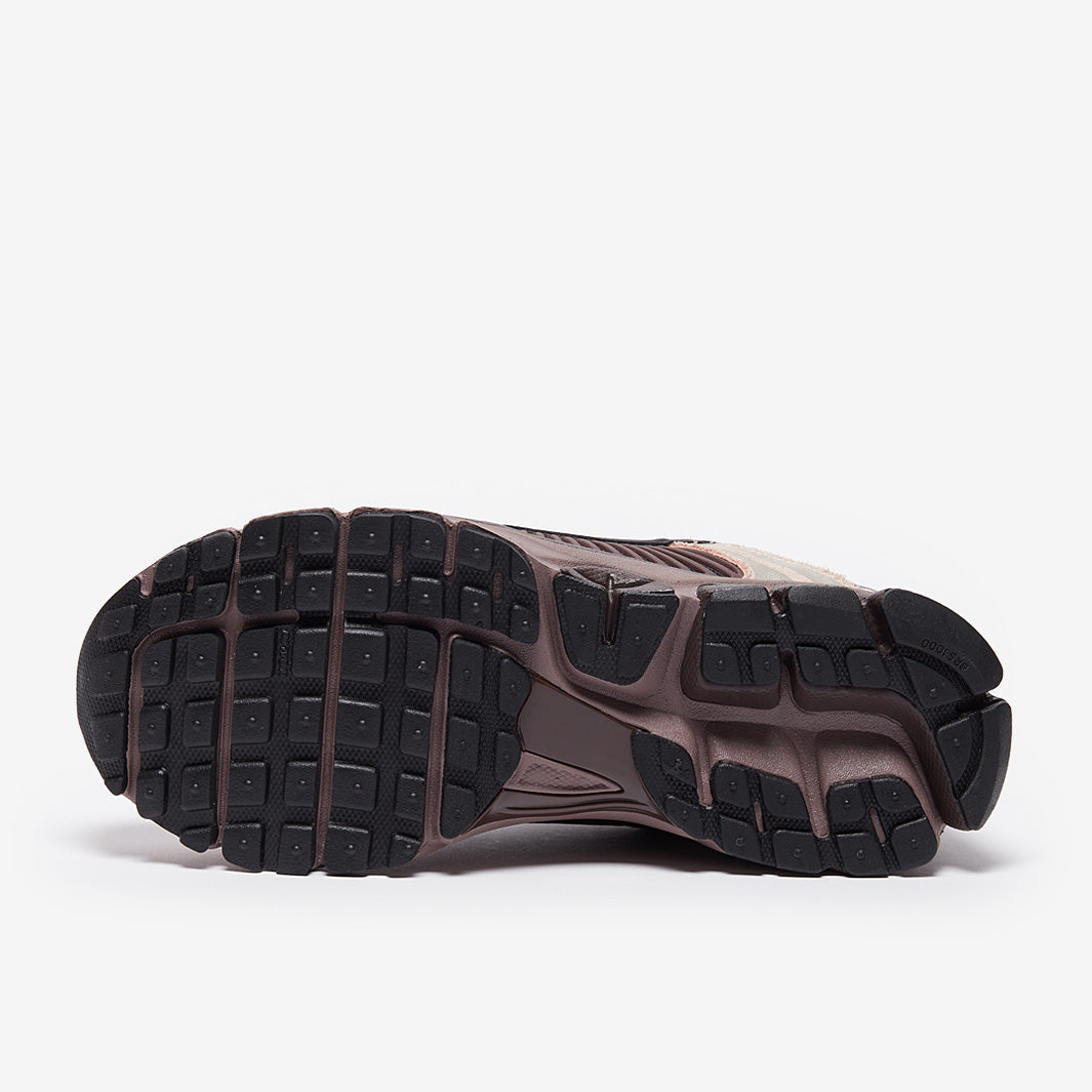 Nike Sportswear Womens Zoom Vomero 5