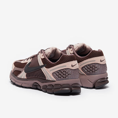 Nike Sportswear Womens Zoom Vomero 5