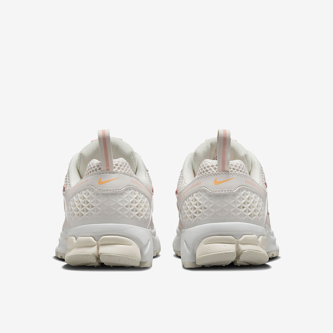 Nike Sportswear Older Kids Vomero 5 (GS)