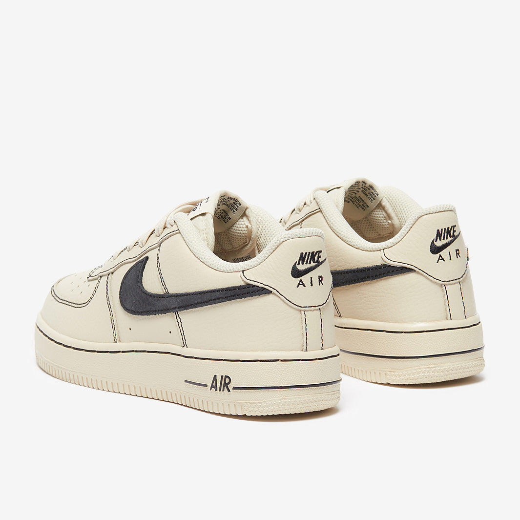 Nike Sportswear Older Kids Air Force 1 LV8 (GS)