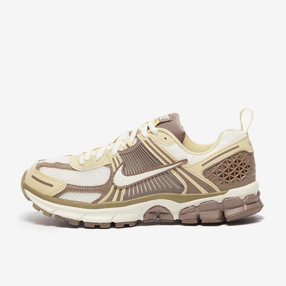 Nike Sportswear Older Kids Nike Vomero 5 (GS)