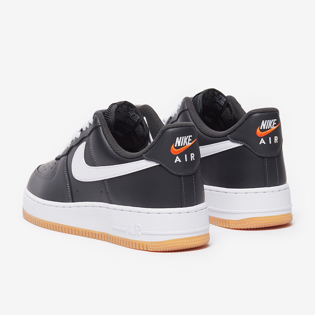 Nike Sportswear Air Force 1 '07 LV8