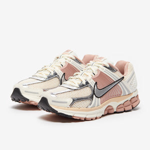 Nike Sportswear Womens Zoom Vomero 5