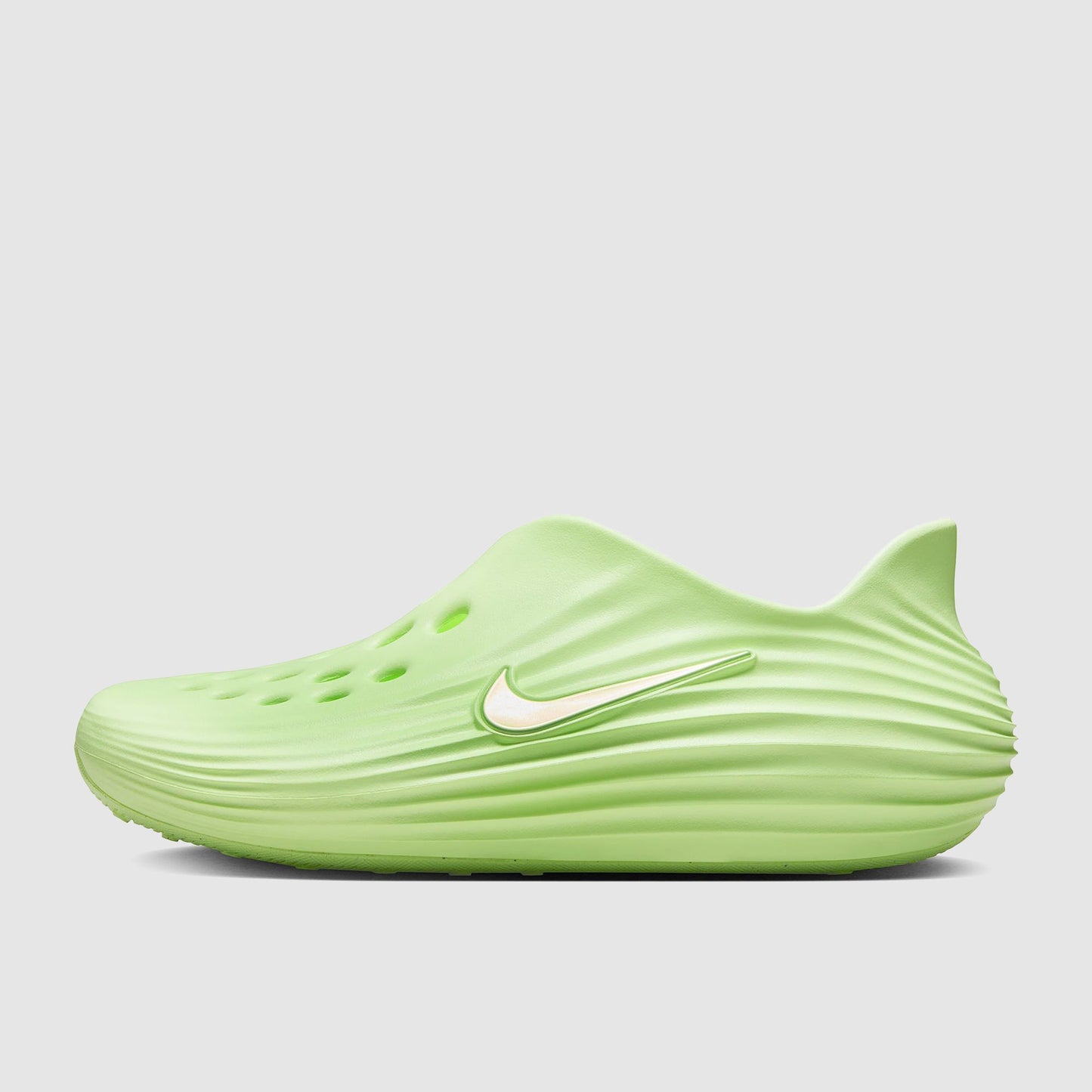 Nike Sportswear Womens ReactX Rejuven8