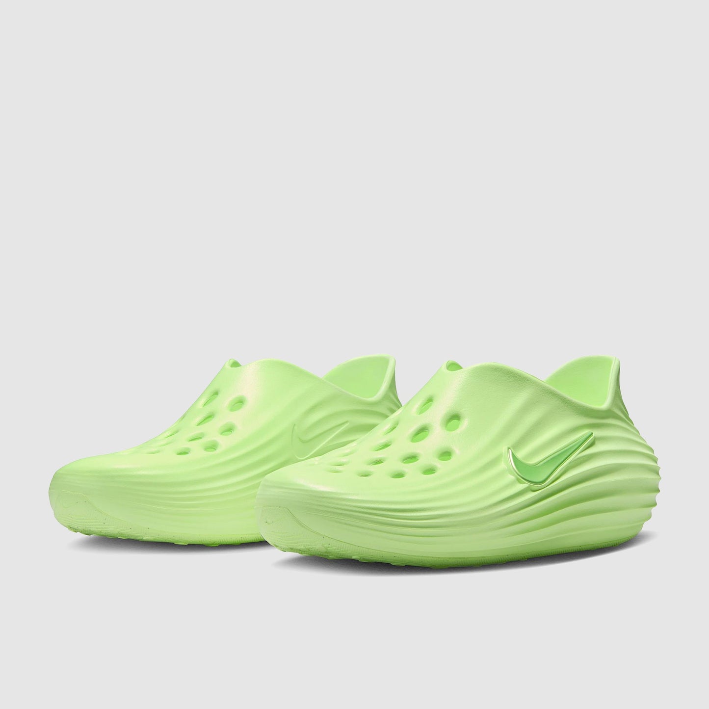 Nike Sportswear Womens ReactX Rejuven8