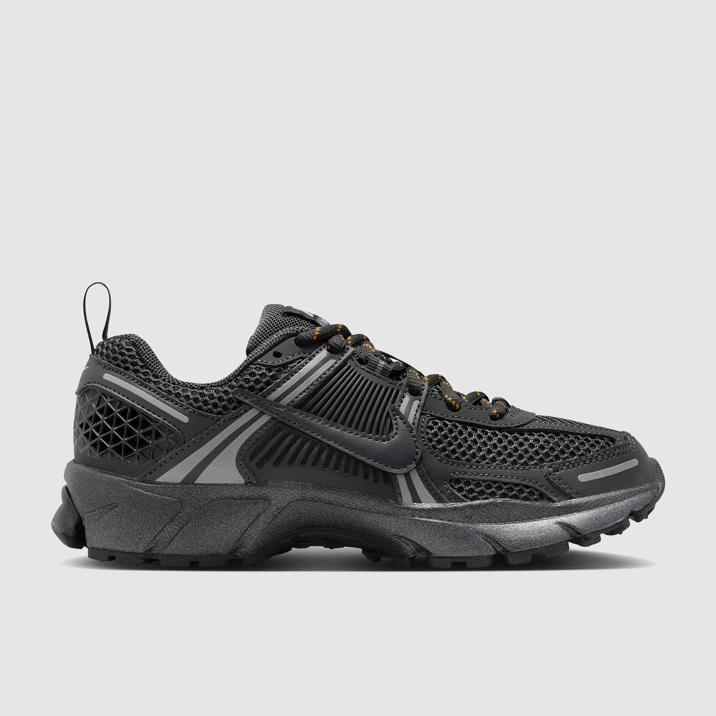 Nike Sportswear Older Kids Vomero 5 (GS)