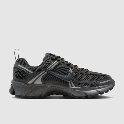Nike Sportswear Older Kids Vomero 5 (GS)