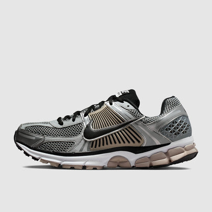 Nike Sportswear Zoom Vomero 5