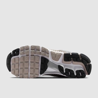Nike Sportswear Zoom Vomero 5