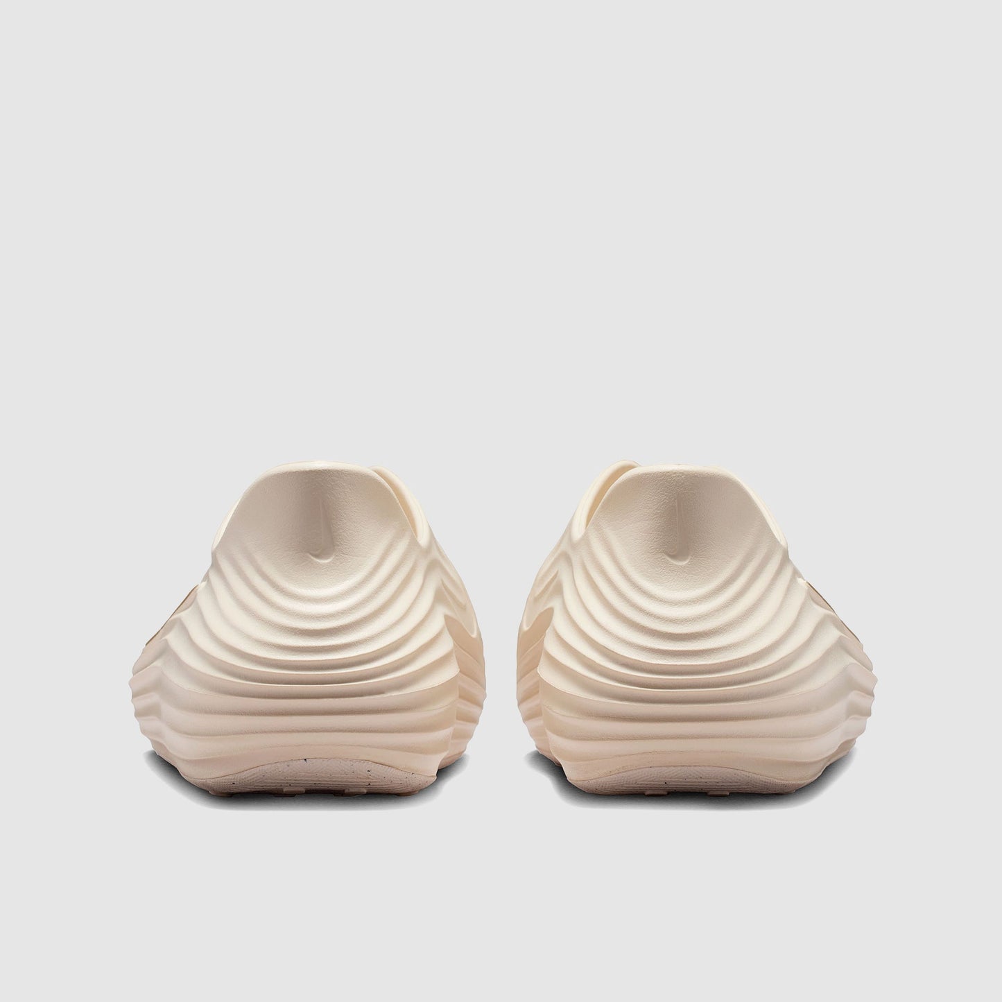 Nike Sportswear Womens ReactX Rejuven8