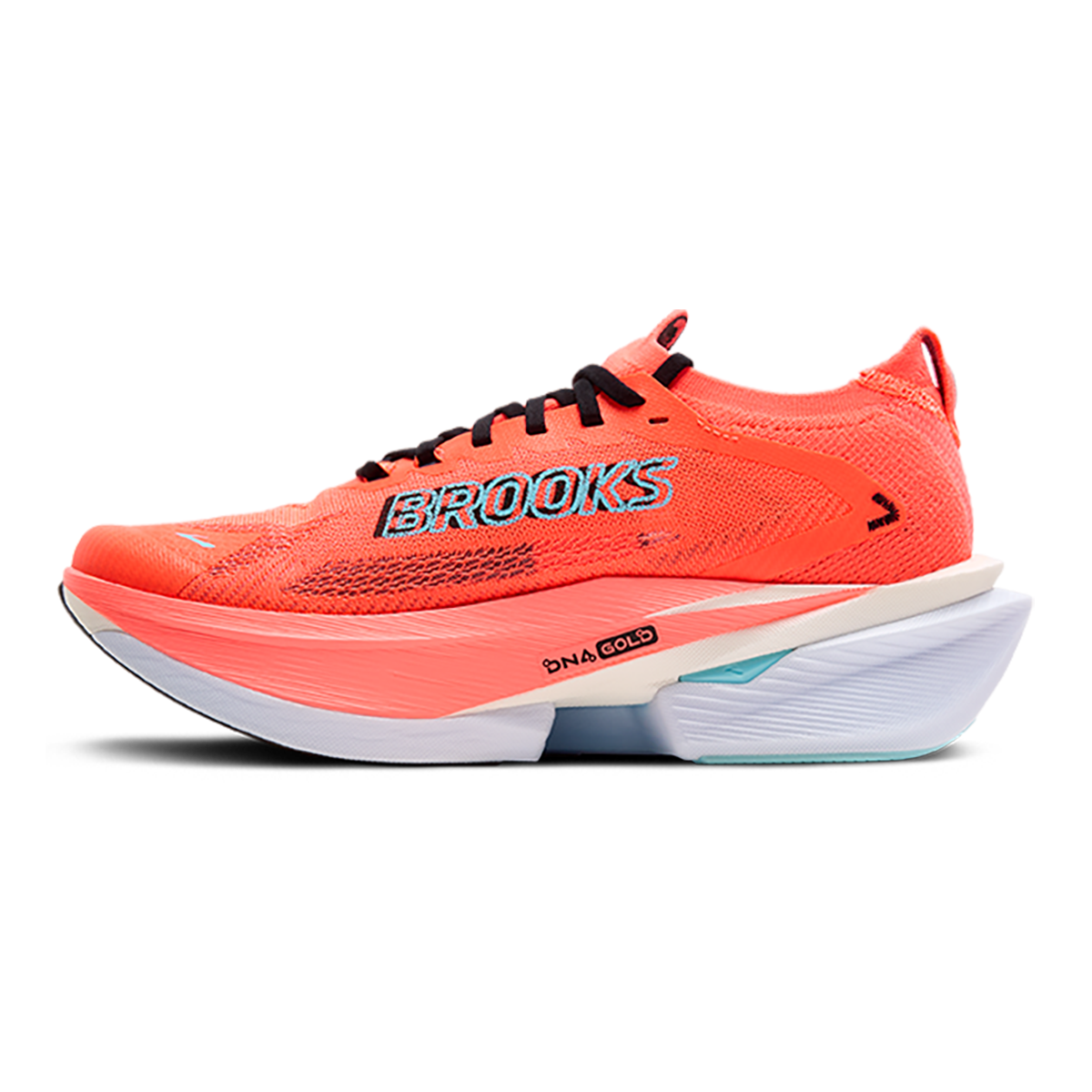 Brooks Hyperion Max 3 — Coconut - Green Gecko - Pink Clay — Size D — Width 8 — Lifestyle View