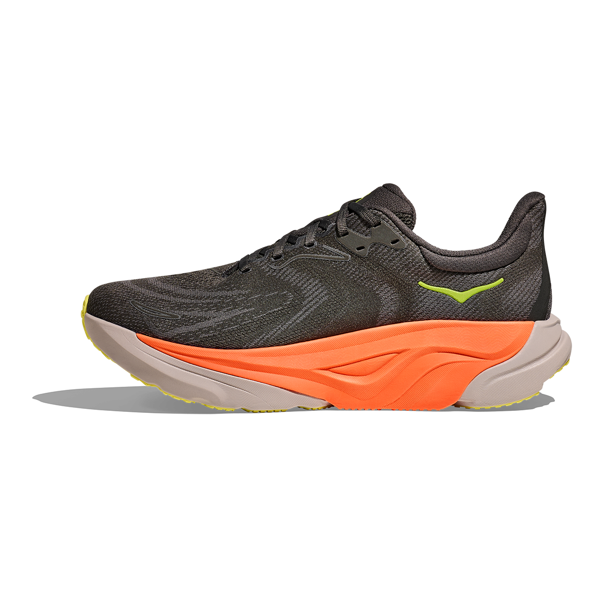 Hoka Arahi 8 — Black - Black — Size D — Width 8 — Lifestyle View