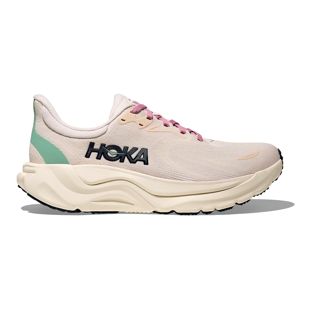 Hoka Arahi 8 — Black - Black — Size B — Width 5.5 — Detail View