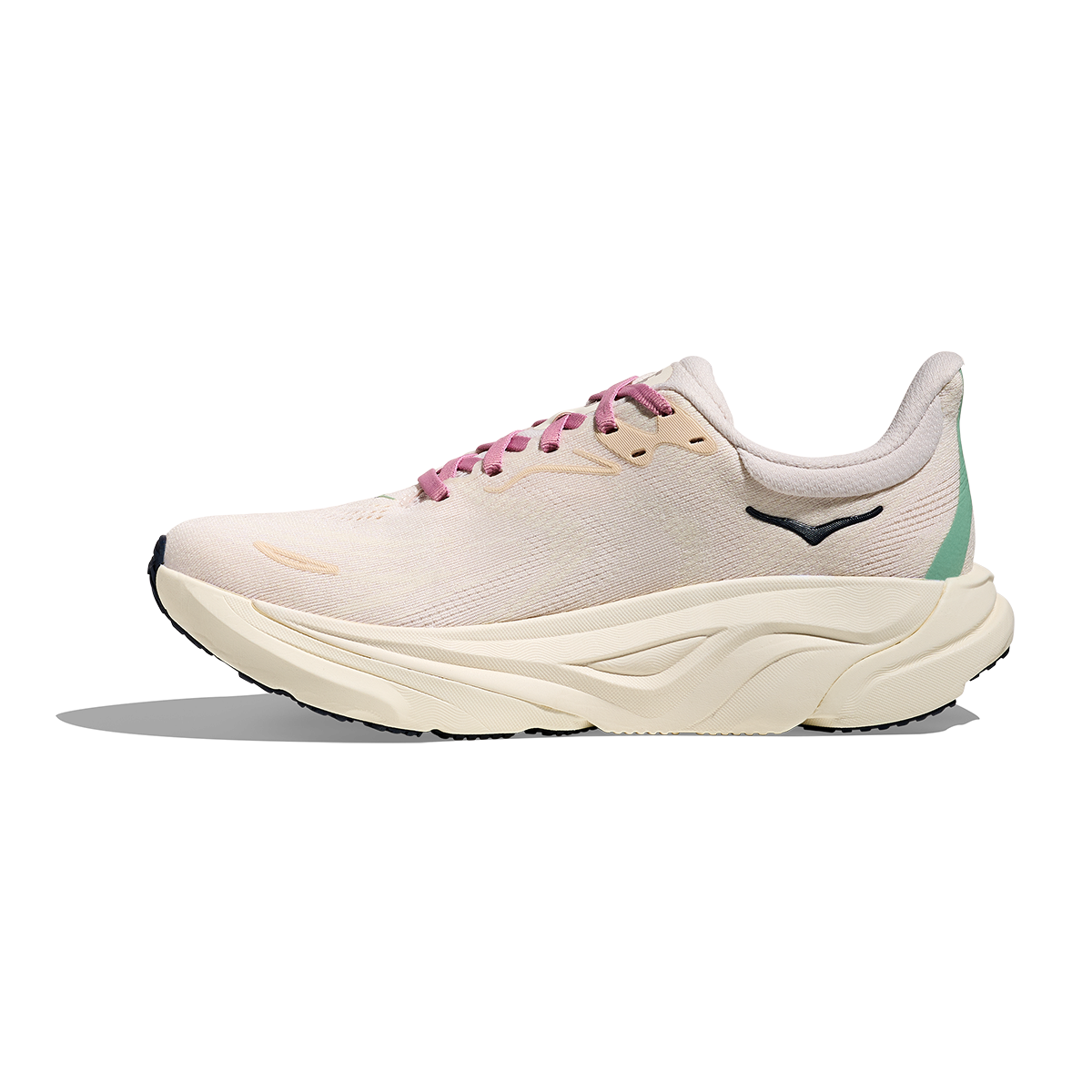 Hoka Arahi 8 — Black - Black — Size B — Width 5.5 — Lifestyle View