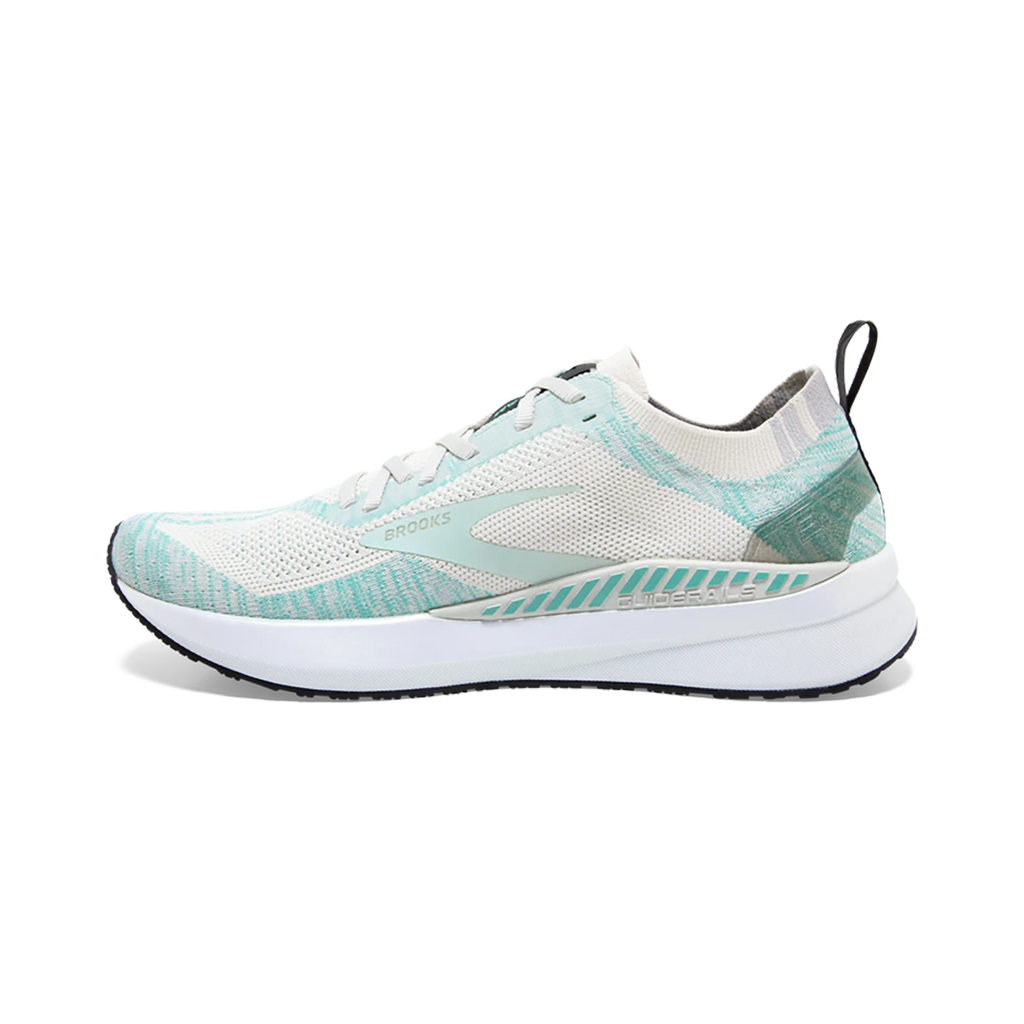 Brooks Bedlam 3 — Black - Blackened Pearl - White — Size B — Width 10.5 — Lifestyle View