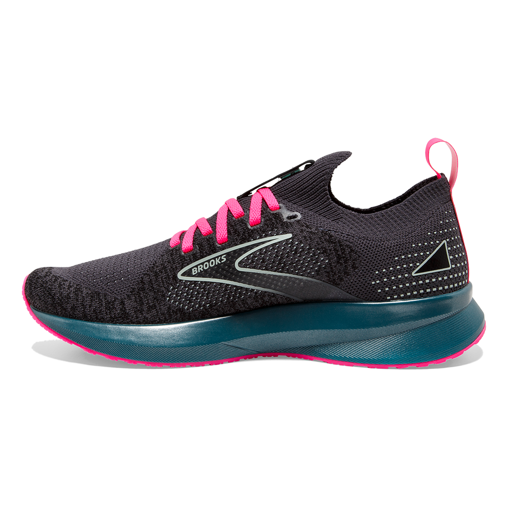 Brooks Levitate StealthFit 5 — White - Navy Blue - Yucca — Size B — Width 6 — Side View