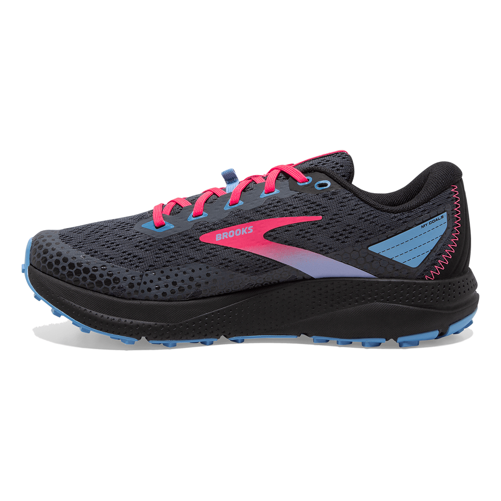Brooks Divide 3 — Ebony - Black - Diva Pink — Size B — Width 8 — Side View