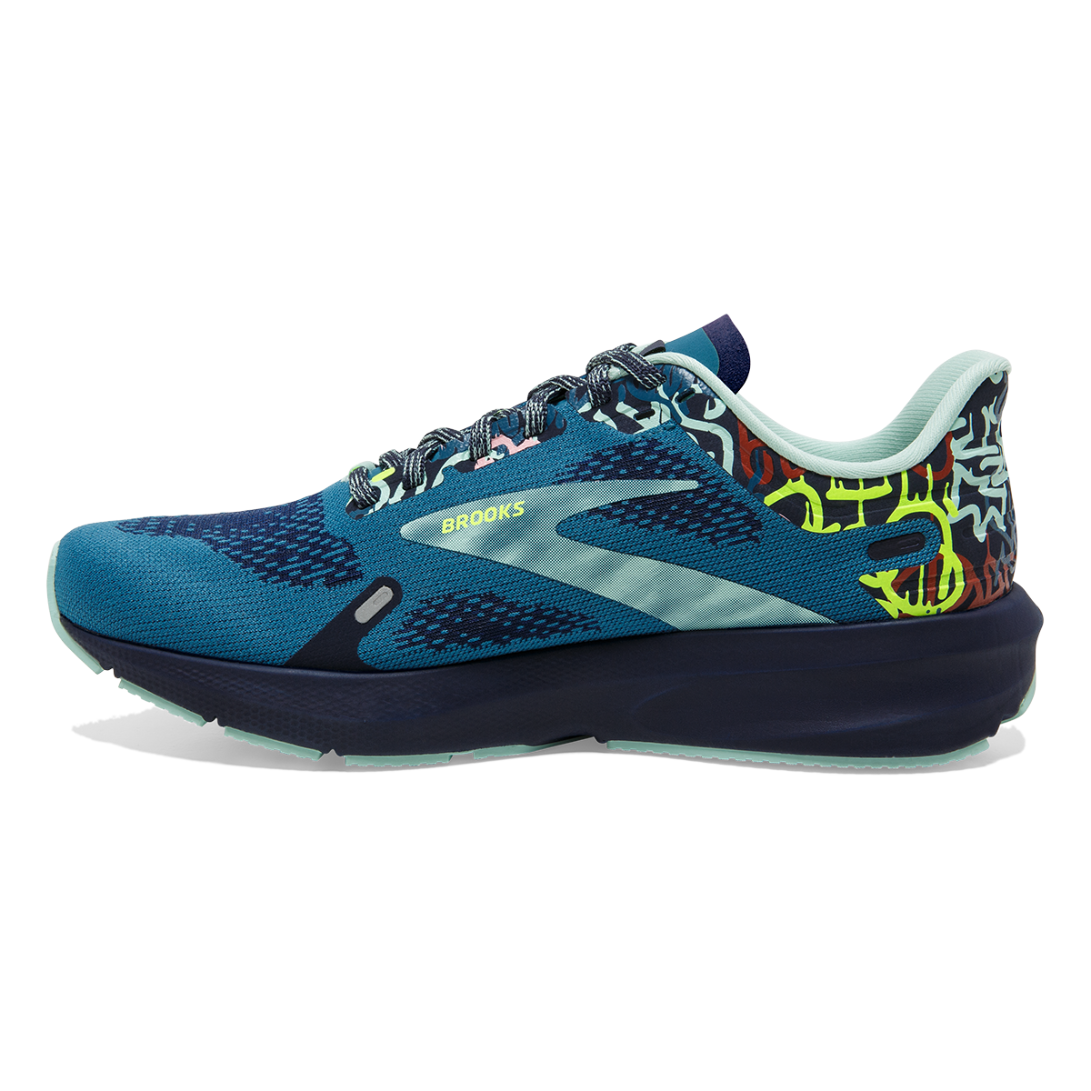 Brooks Launch 9 TAG — Bluesteel - Peacoat - Yucca — Size B — Width 10 — Detail View