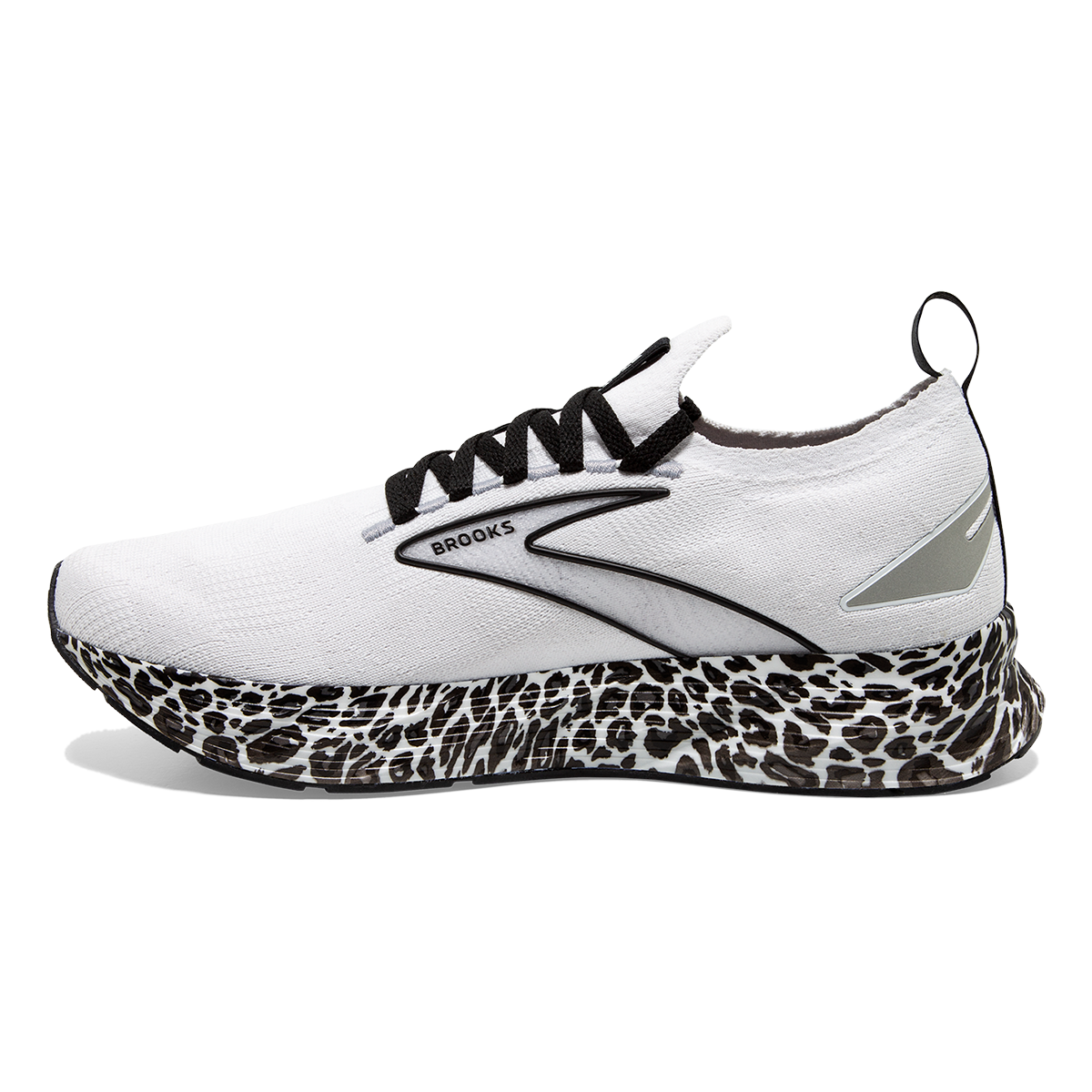 Brooks Levitate StealthFit 6 Run Wild — White - Black - Alloy — Size B — Width 6.5 — Side View