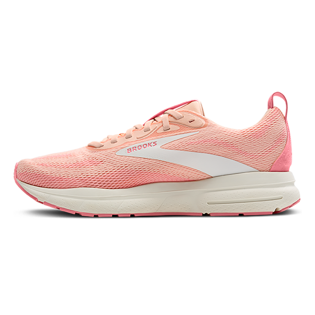 Brooks Trace 4 — Bright White - Limpet - Black — Size B — Width 7 — Lifestyle View
