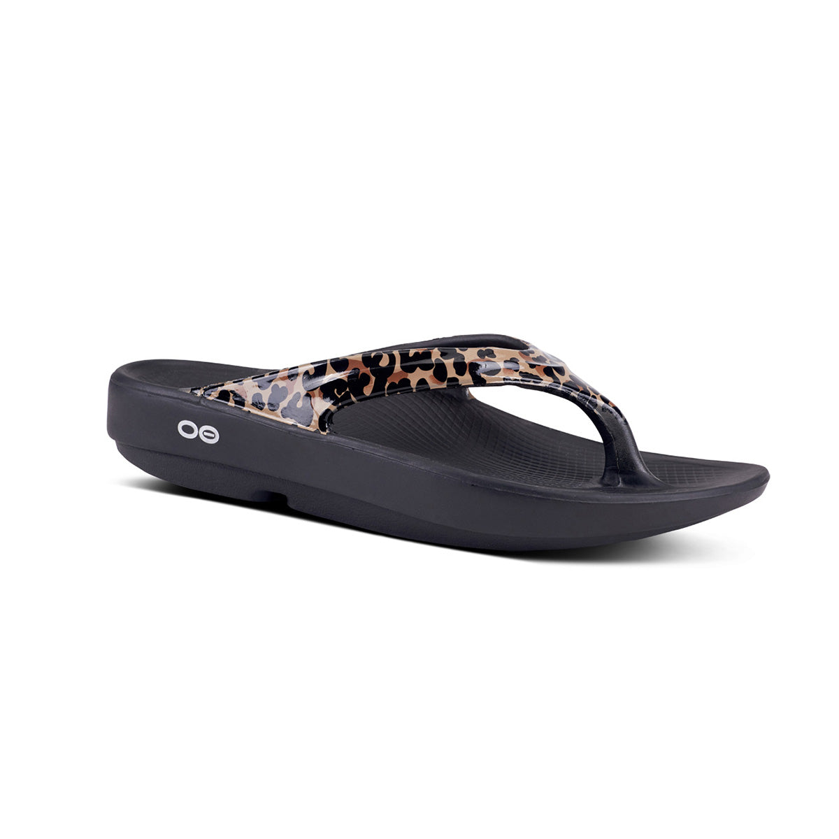 Oofos OOlala Ltd — Camo — Size B — Width 10 — Lifestyle View