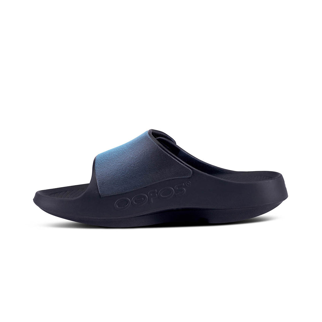 Oofos OOahh Sport Flex — Matte Black — Size D — Width 4 M / 6 W — Side View
