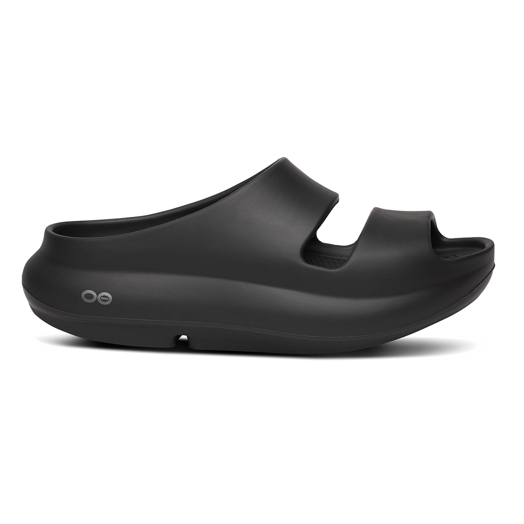 Oofos OOyea — Black — Size D — Width 3 M / 5 W — Detail View