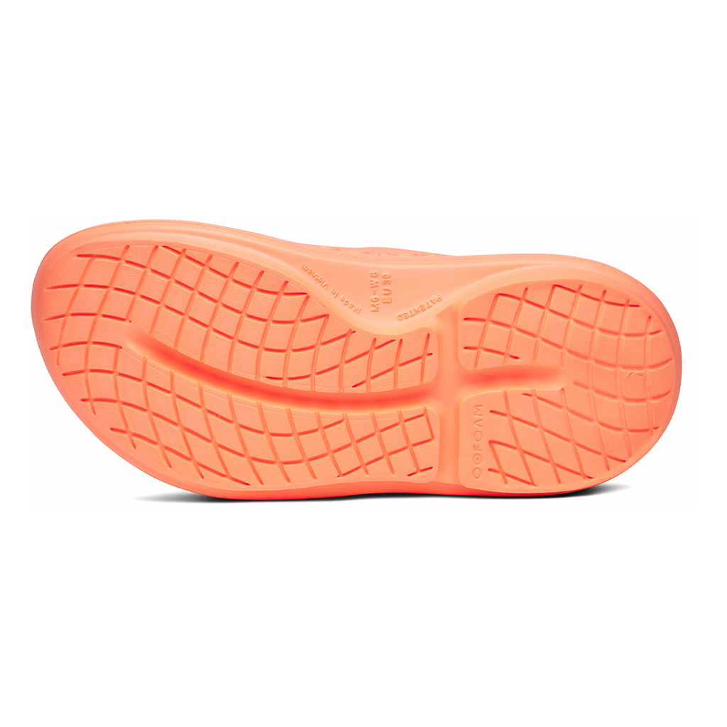 Oofos OOyea — Black — Size D — Width 3 M / 5 W — Top View