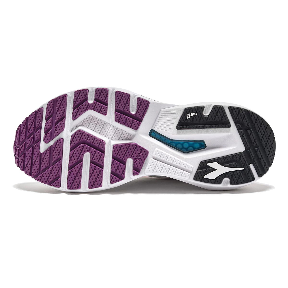 Diadora Mythos Blushield Vigore 3 — Silver DD - White - Black — Size B — Width 10 — Back View